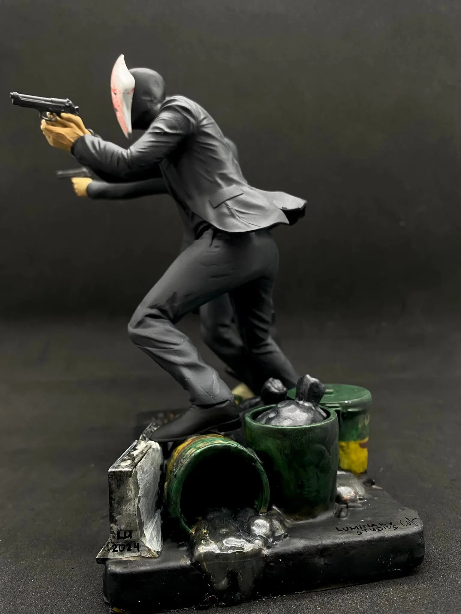Detail of the Nuno sa Manhole figure worked into the Crispin and Basilio v3 base